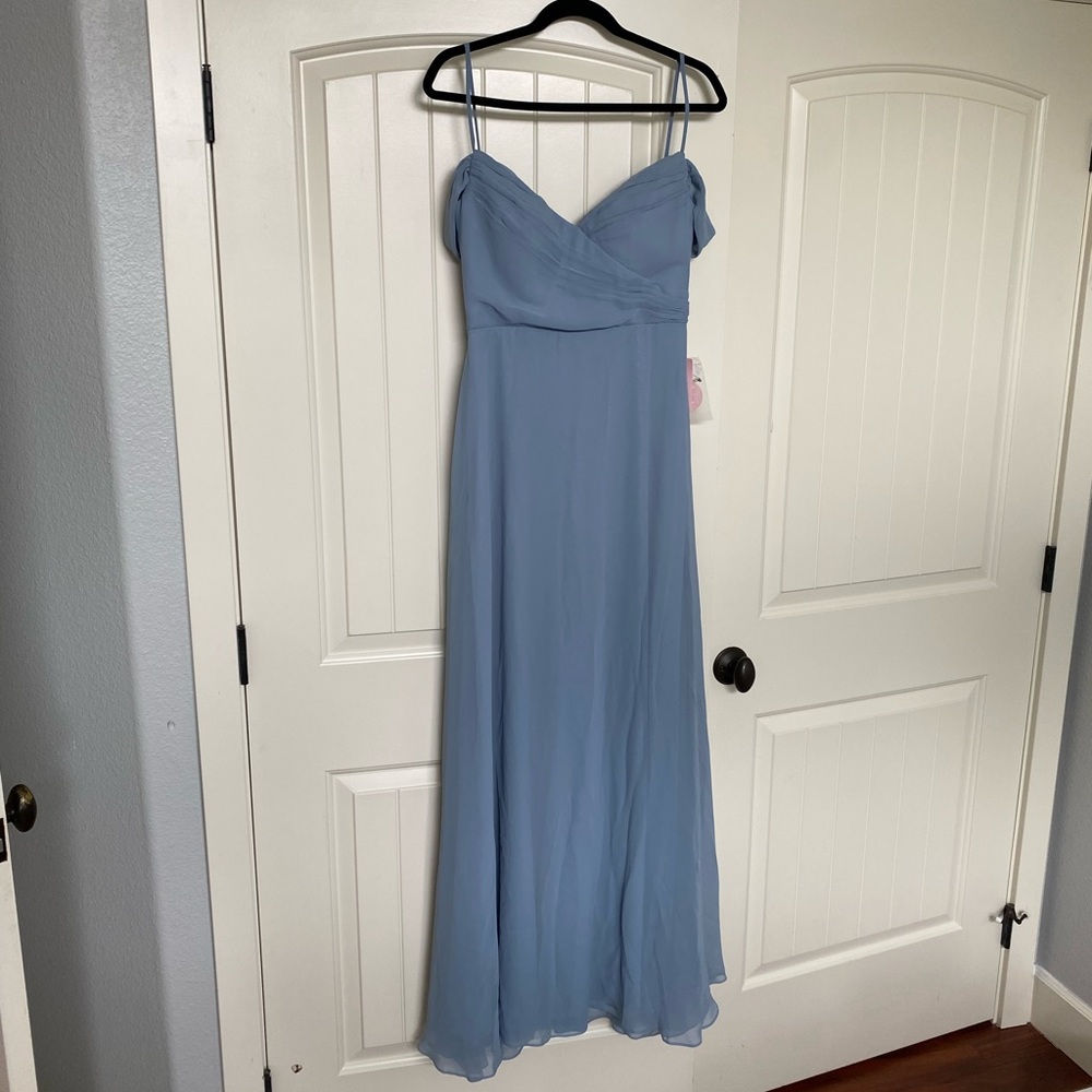 NEW Convertible Birdy Grey Dress, Medium
